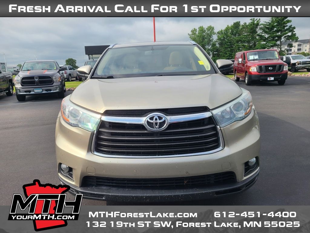 2015 Toyota Highlander Base Hybrid photo 3