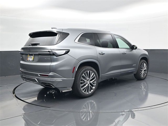 2026 Buick Enclave Avenir photo 3
