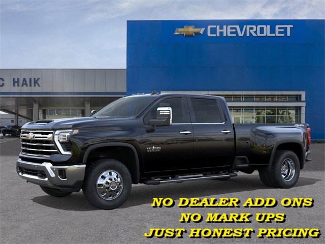 2026 Chevrolet Silverado 3500HD LTZ photo 2