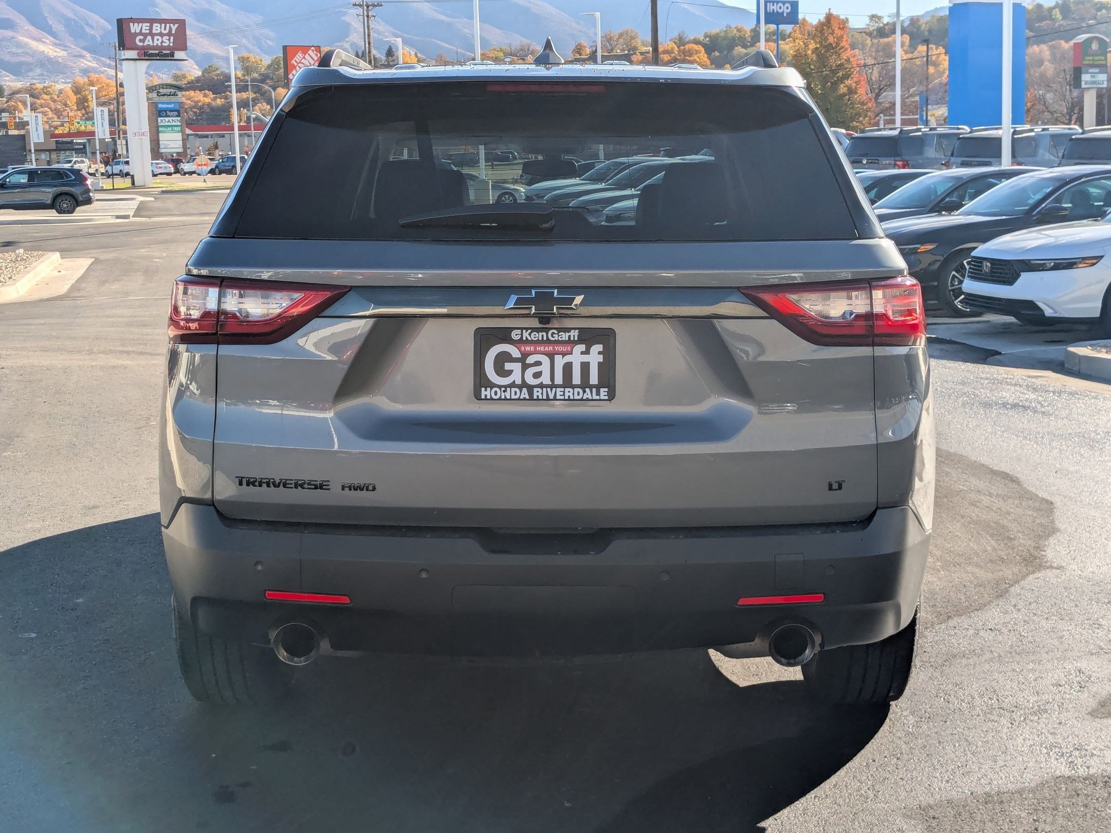 2019 Chevrolet Traverse Leather photo 3