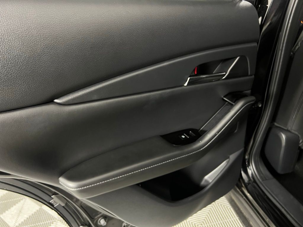 2024 Mazda CX-30 2.5 S Preferred photo 19