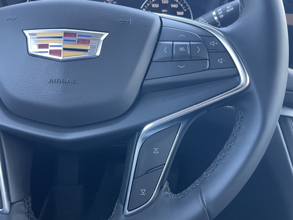 2024 Cadillac XT5 Luxury photo 10