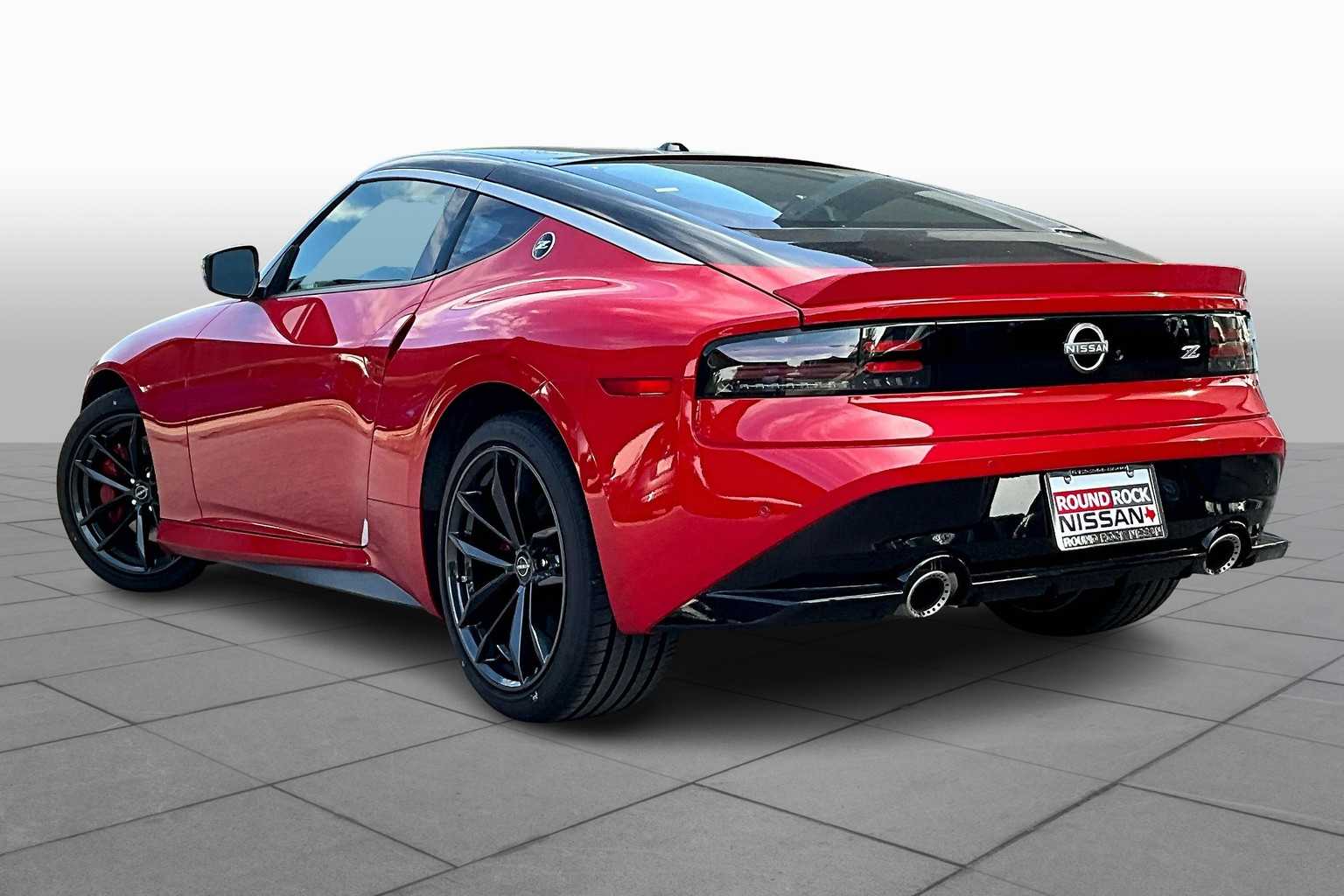 2025 Nissan Z Performance photo 7