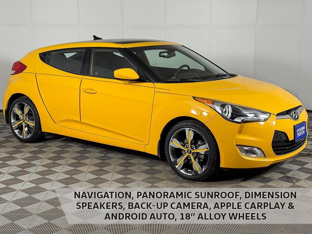 2017 Hyundai Veloster Value Edition's photo