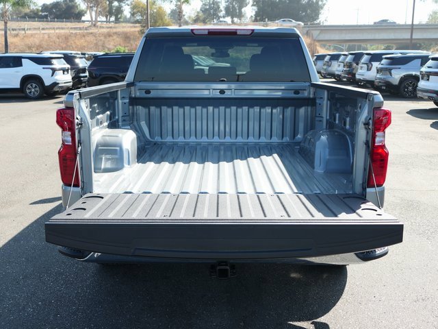 2025 Chevrolet Silverado 1500 LT photo 7
