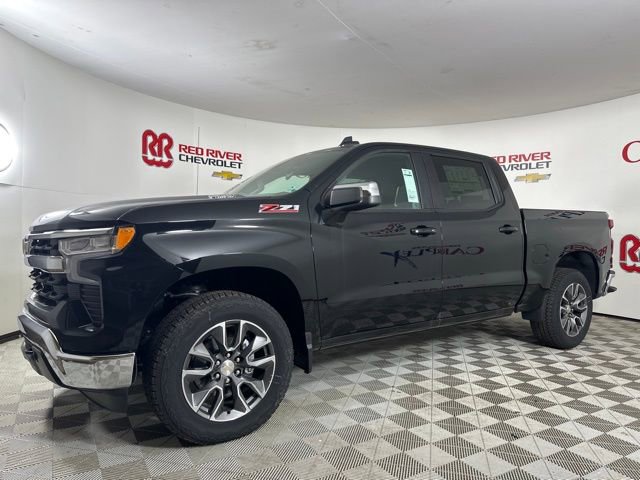 2025 Chevrolet Silverado 1500 LT photo 3