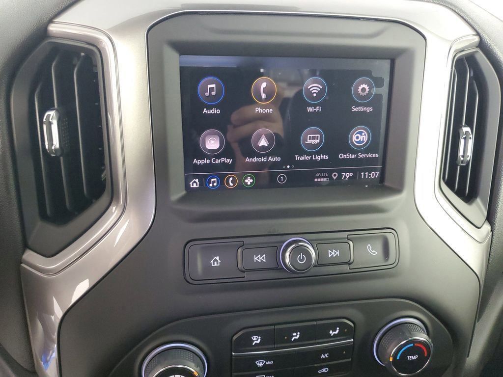 2025 Chevrolet Silverado 1500 Custom photo 15