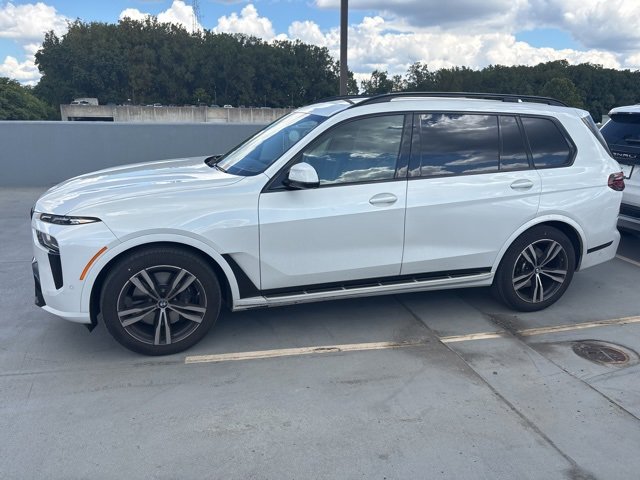 2023 Bmw X7 xDrive40i photo 2