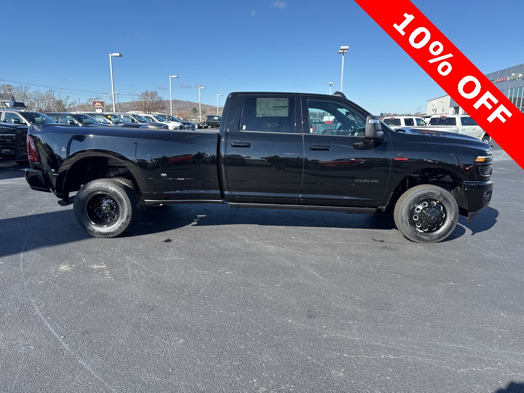 2026 Ram 3500 Laramie photo 4