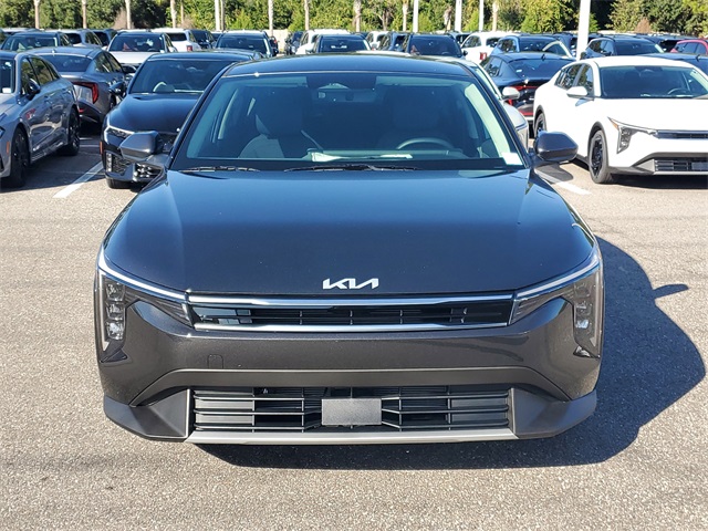 2025 Kia K4 EX photo 2