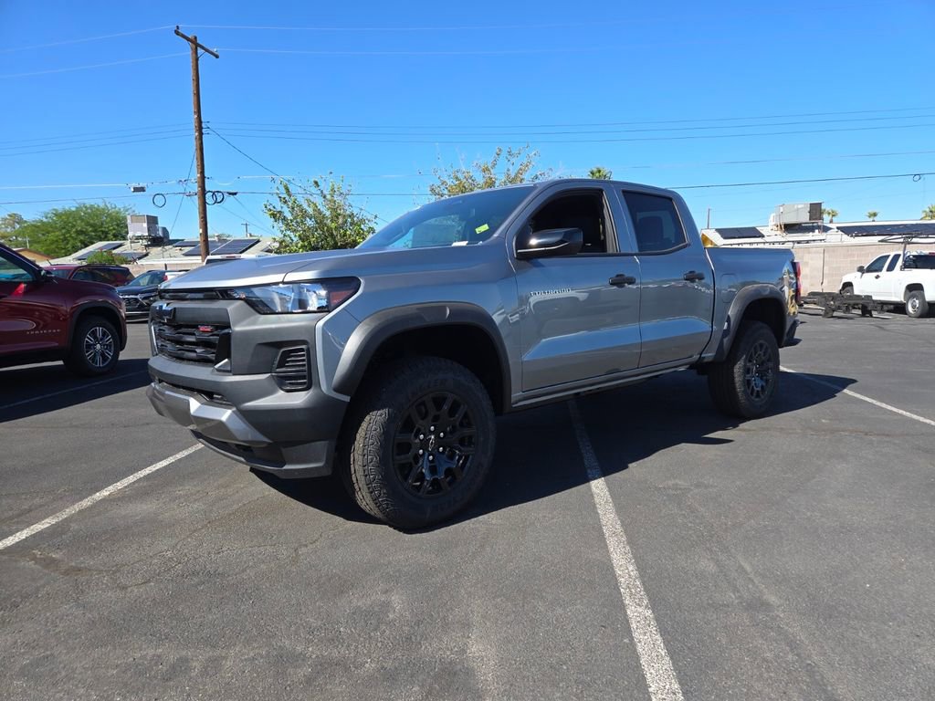 2026 Chevrolet Colorado Trail Boss photo 2