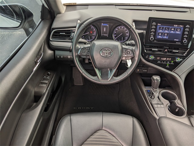 2022 Toyota Camry SE photo 4