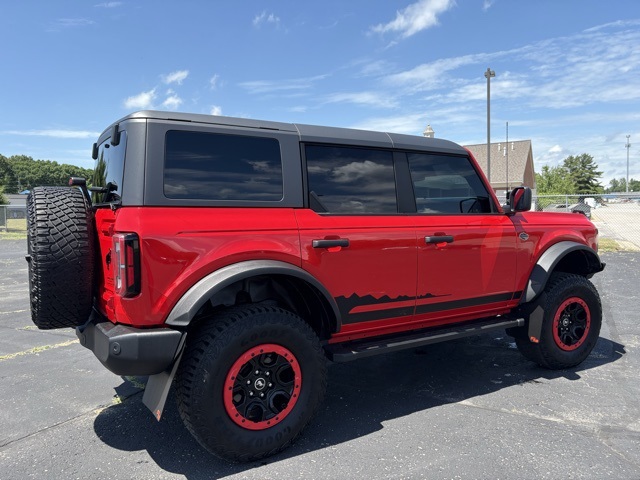 2022 Ford Bronco Wildtrak photo 3