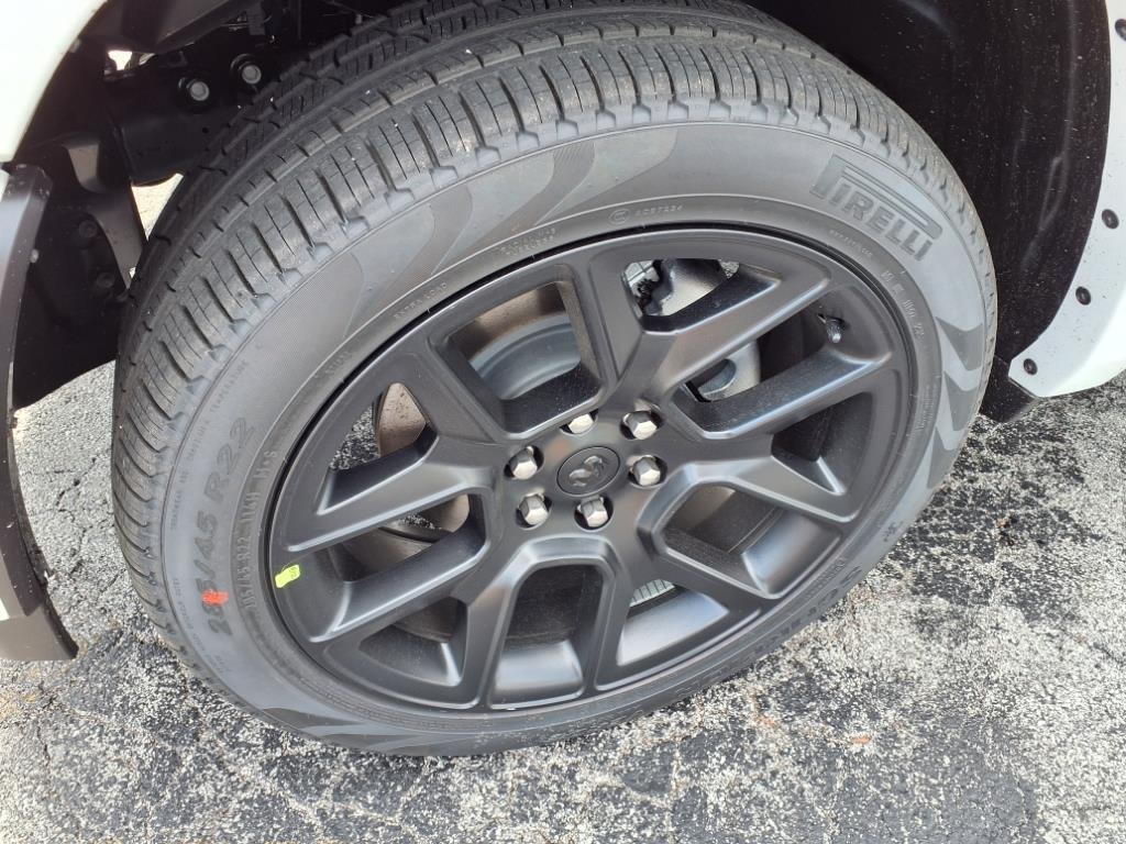 2026 Ram 1500 Laramie photo 4