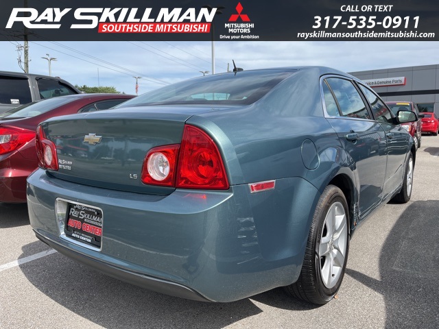 2009 Chevrolet Malibu LS photo 4