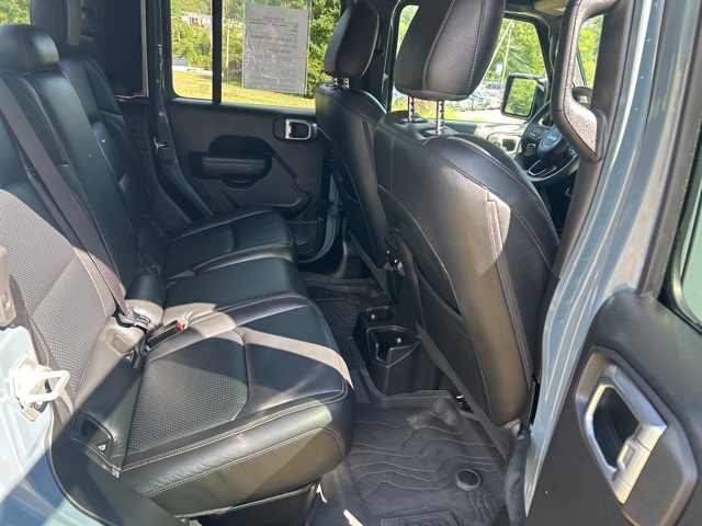 2024 Jeep Gladiator photo 17
