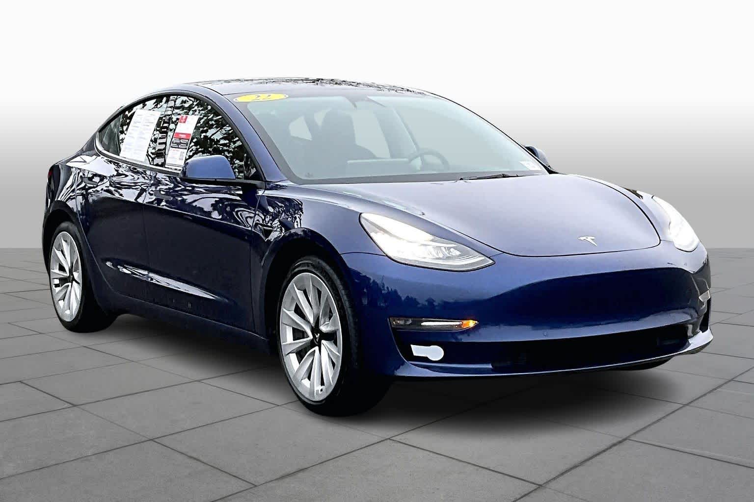 Used 2022 Tesla Model 3 Long Range with VIN 5YJ3E1EB4NF242961 for sale in Folsom, CA