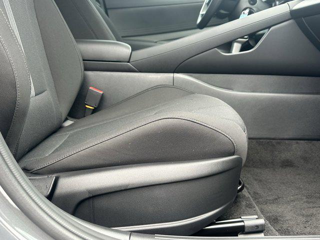 2025 Hyundai Elantra SE photo 13