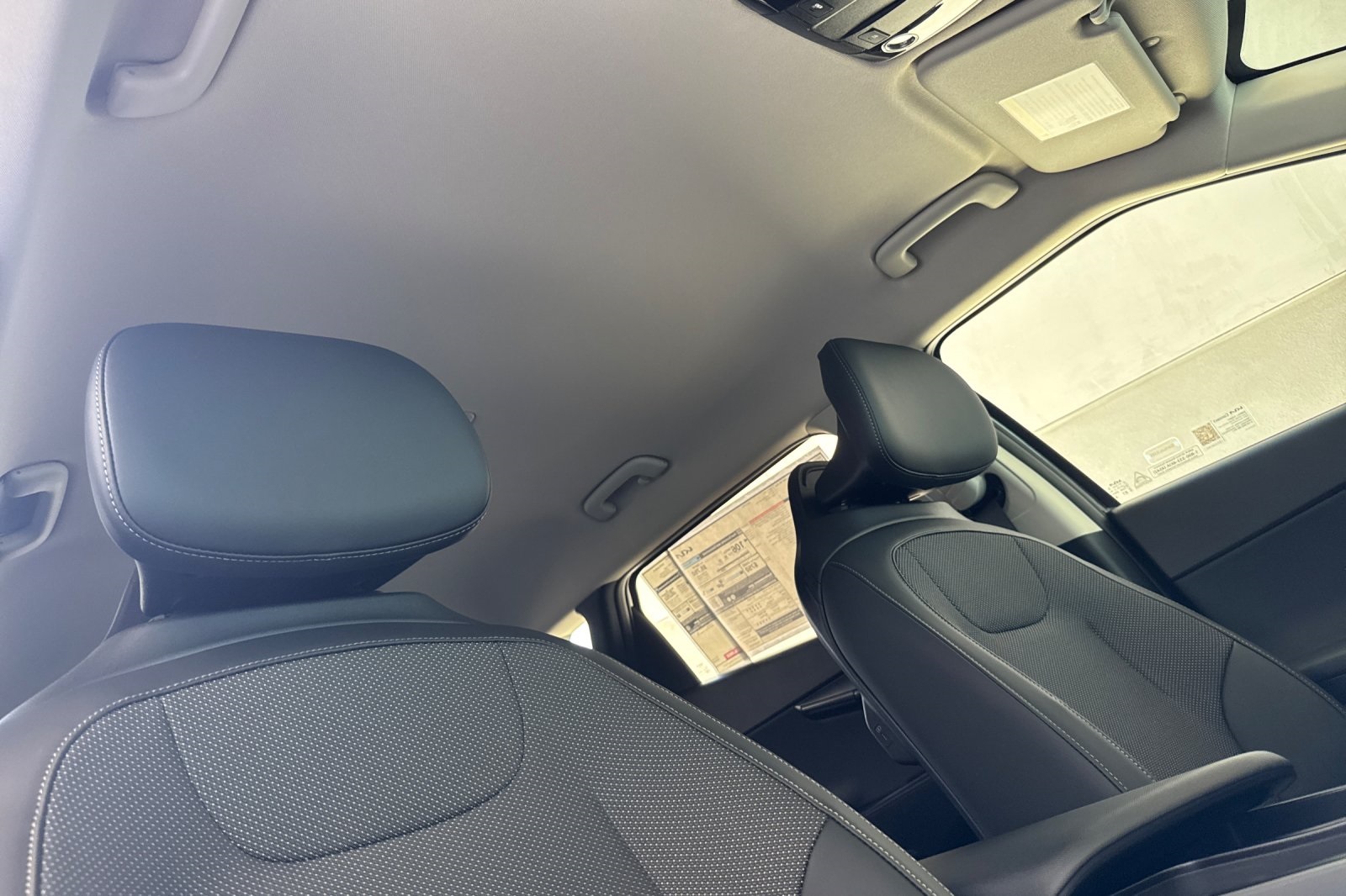 2025 Kia EV6 Light Wind photo 11