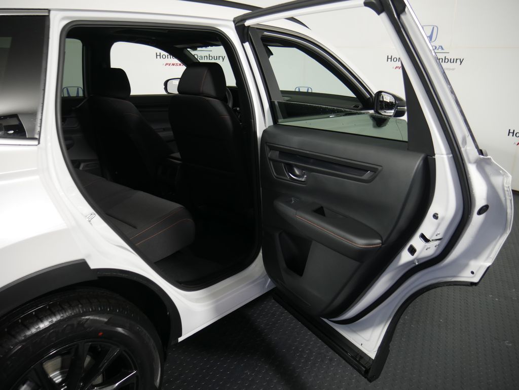 2026 Honda CR-V Hybrid Sport photo 9