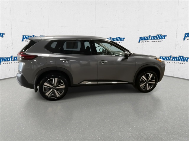 2023 Nissan Rogue SL photo 11