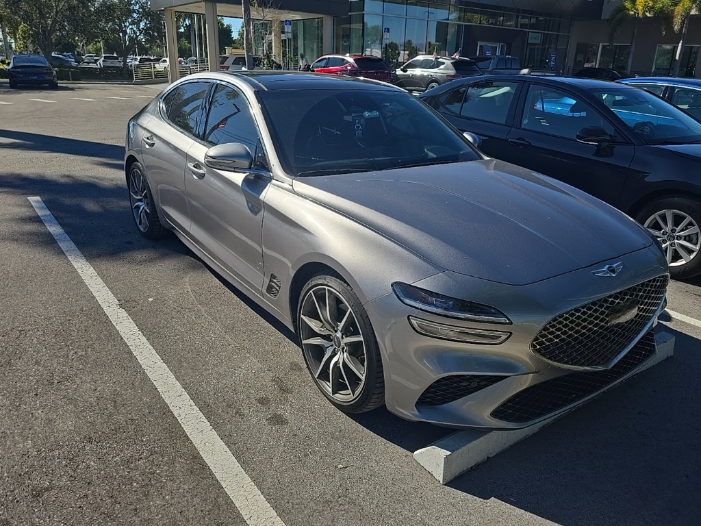 2022 GENESIS G70 Standard's photo