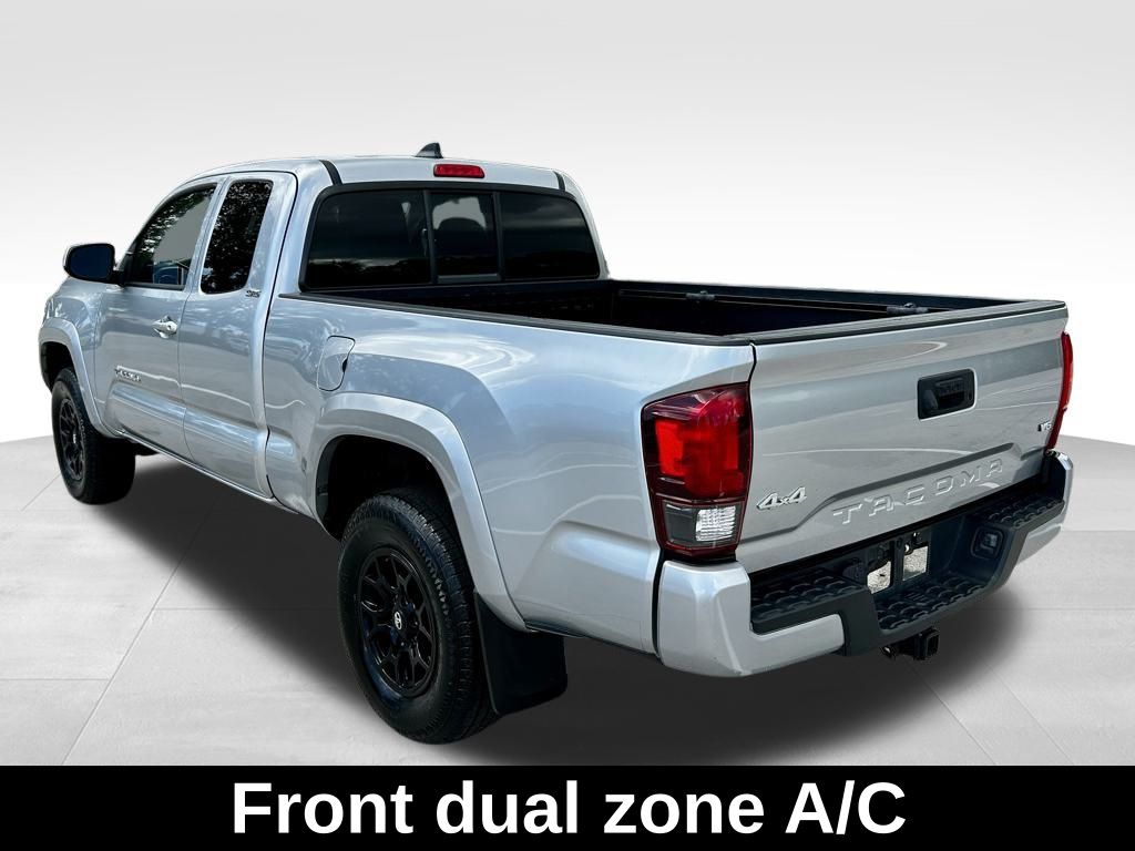 2022 Toyota Tacoma SR5 photo 4