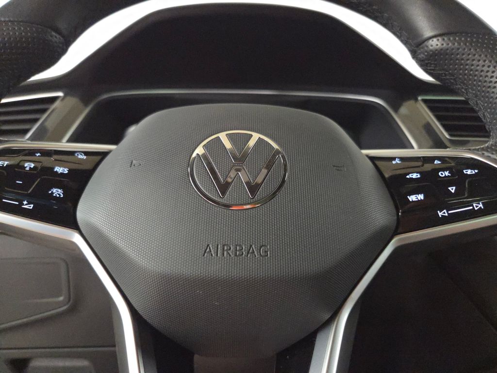 2024 Volkswagen Tiguan SE R-Line Black photo 21
