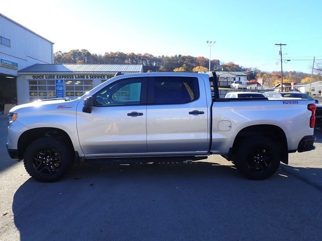 2022 Chevrolet Silverado 1500 LT Trail Boss photo 2