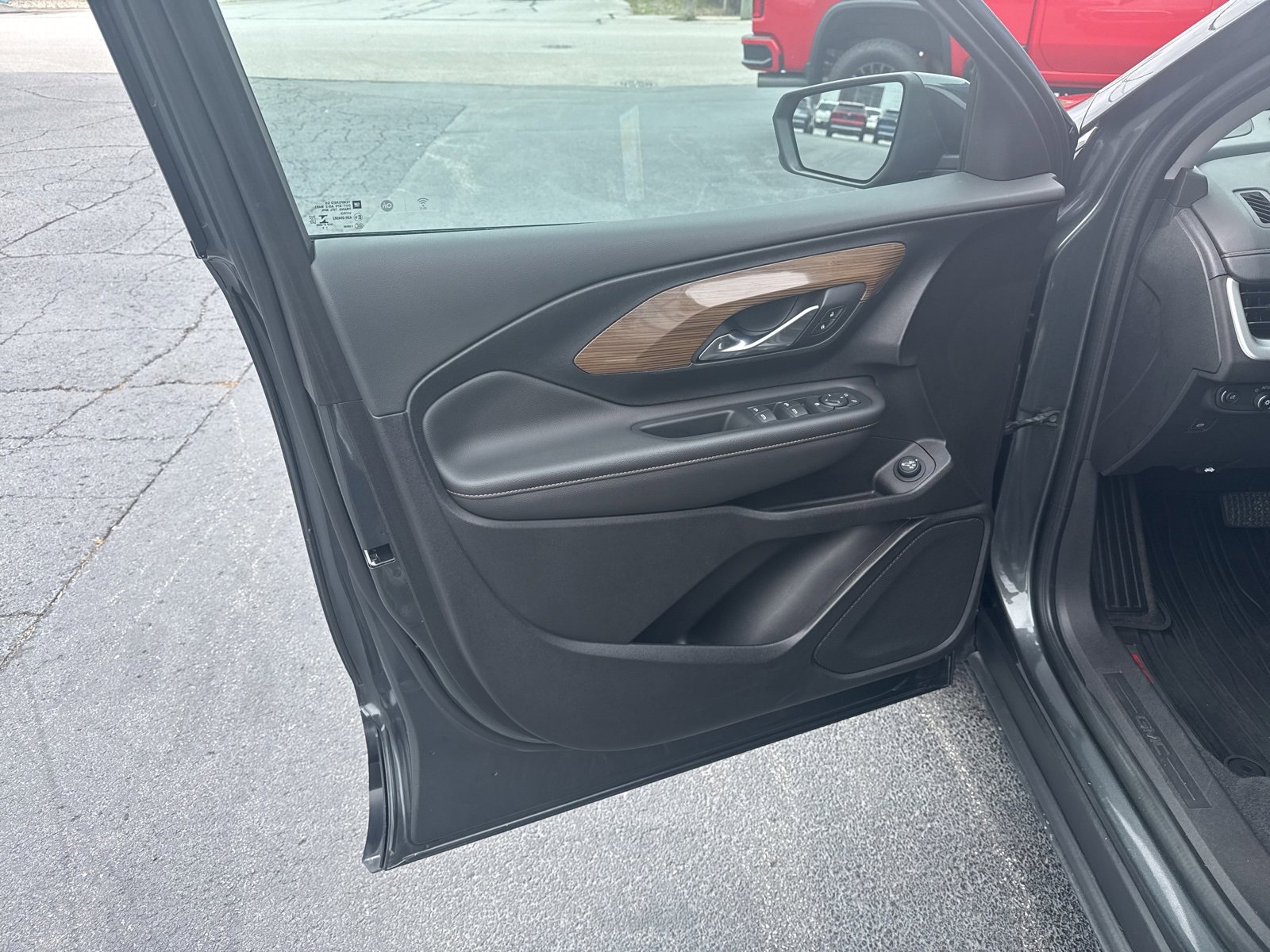 2020 Gmc Terrain SLE photo 16