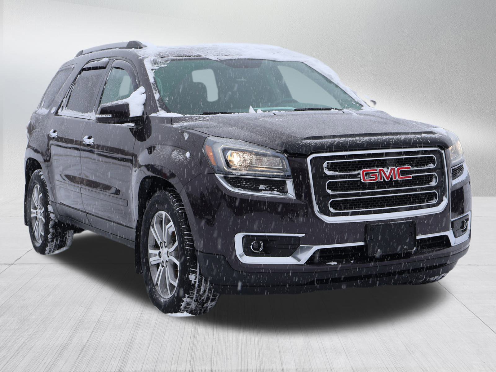 2015 GMC Acadia SLT1's photo