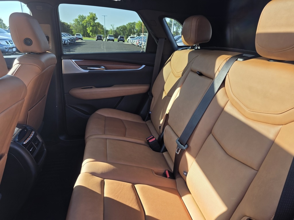 2023 Cadillac XT5 Premium Luxury photo 4