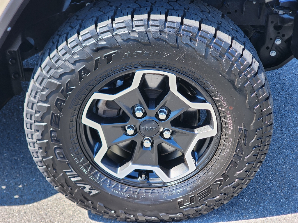 2022 Jeep Gladiator Rubicon photo 4