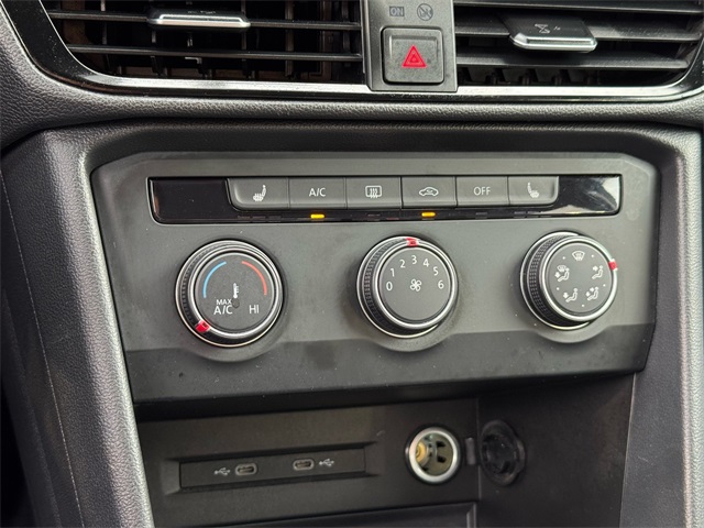 2022 Volkswagen Taos SE photo 19