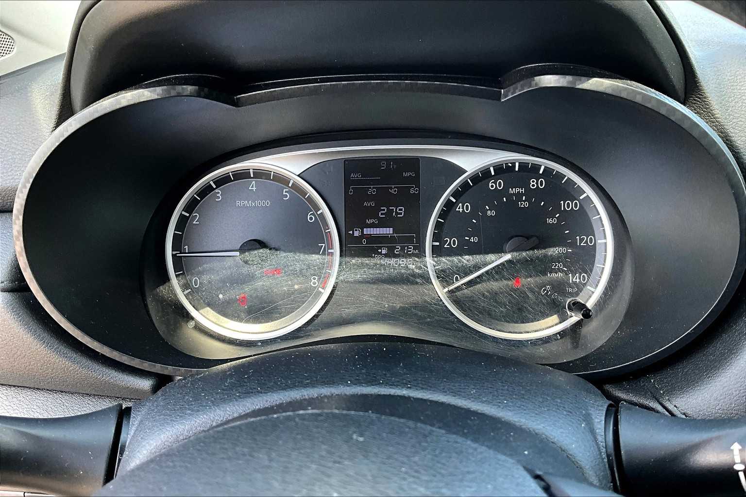 2023 Nissan Versa S photo 23