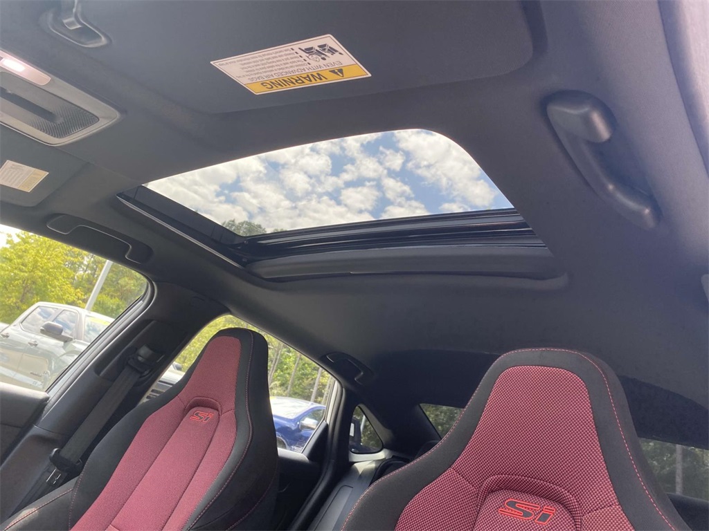 2022 Honda Civic Si photo 13