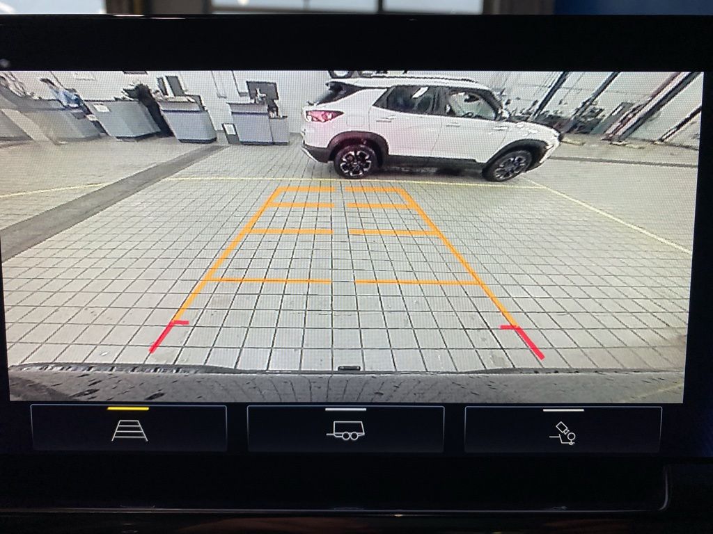 2024 Chevrolet Silverado 1500 RST photo 3