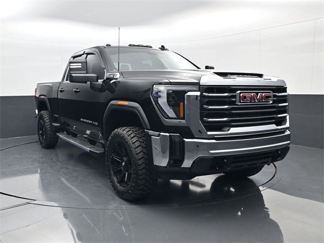 2025 Gmc Sierra 2500 HD SLE photo 3