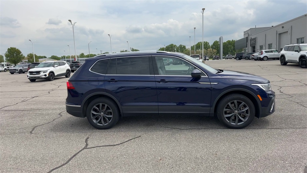 2023 Volkswagen Tiguan SE photo 18