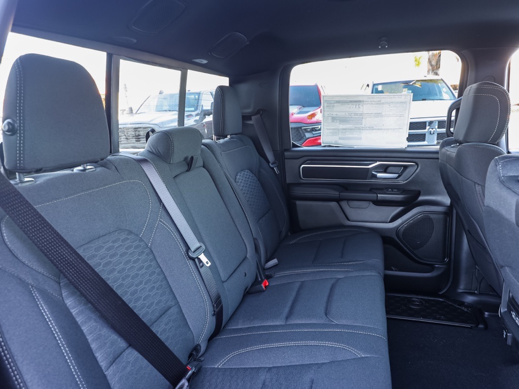 New 2026 Granite Crystal Metallic Clear-Coat Exterior Paint RAM Big Horn/Lone Star image 16