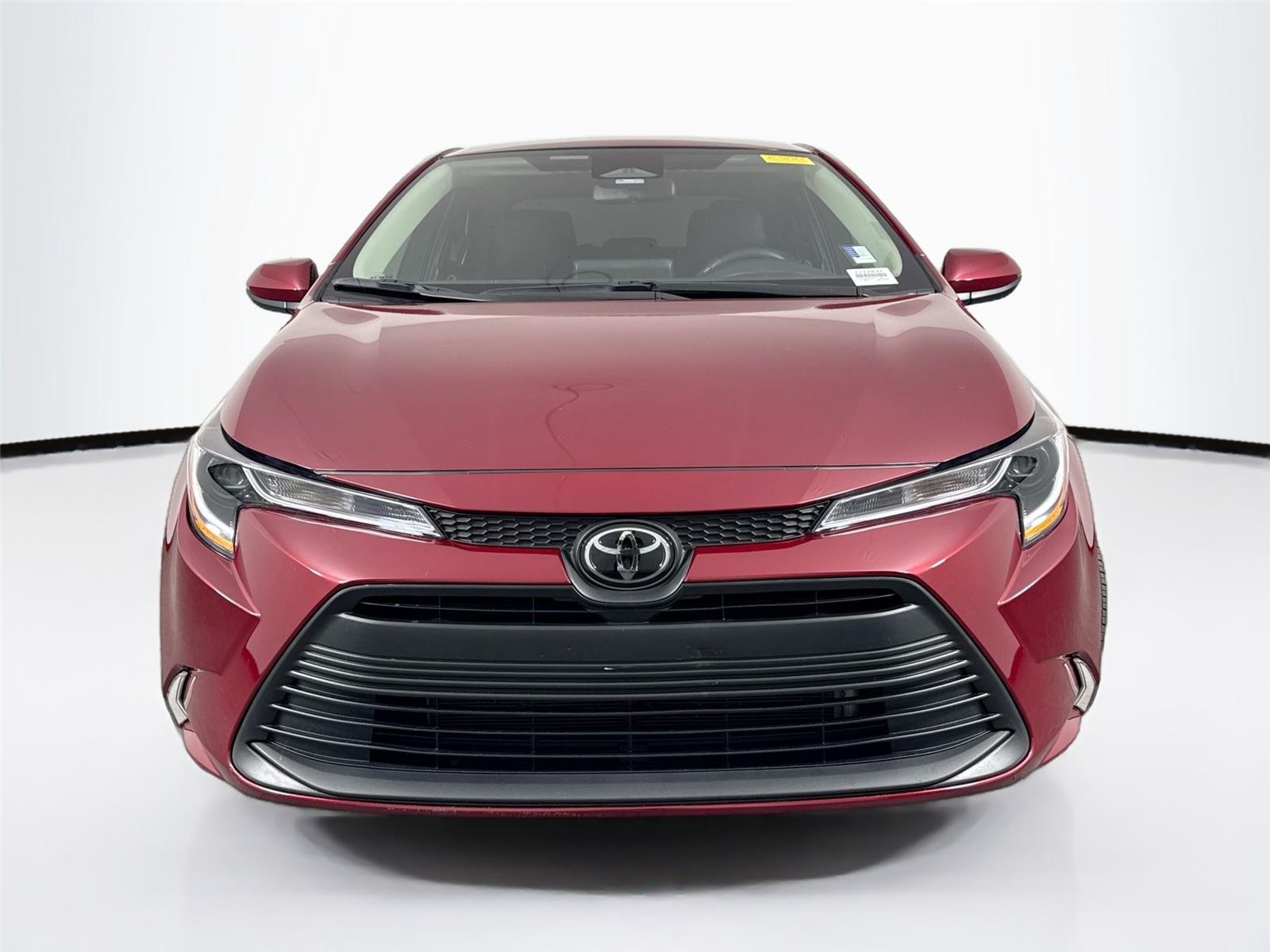 2024 Toyota Corolla LE photo 3