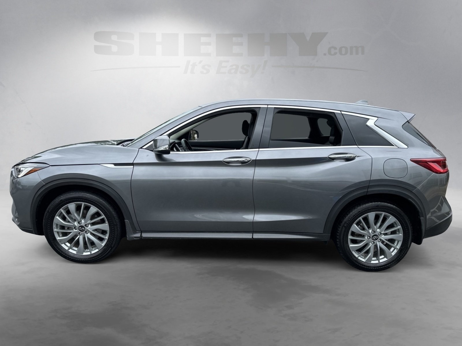 2025 Infiniti QX50 PURE photo 4
