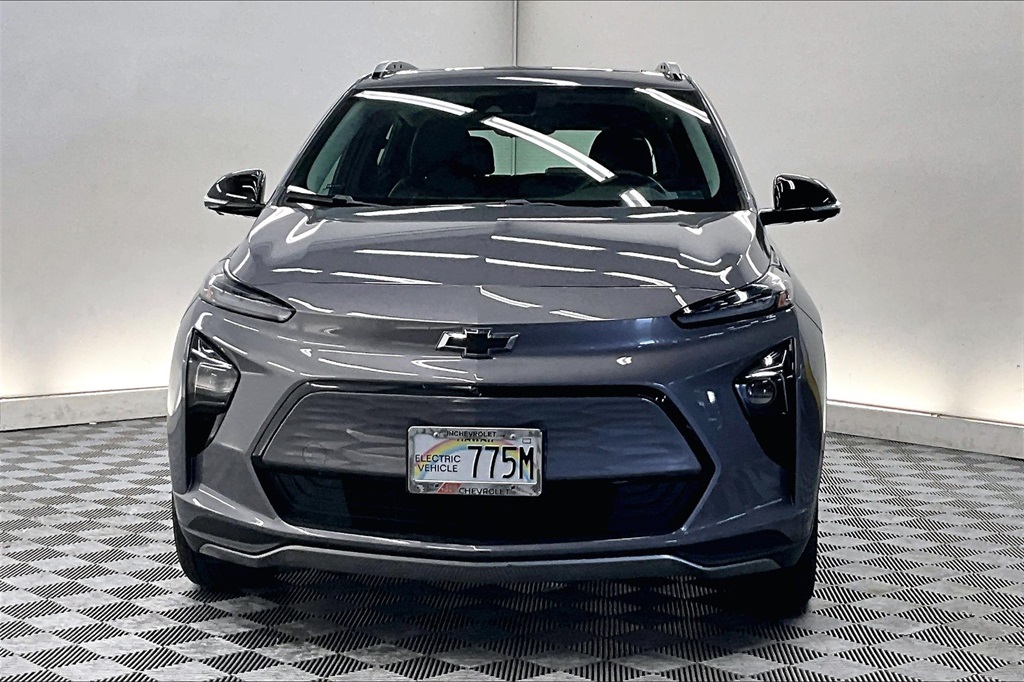 2022 Chevrolet Bolt EUV Premier photo 2