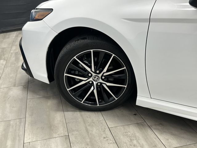 2023 Toyota Camry SE photo 30