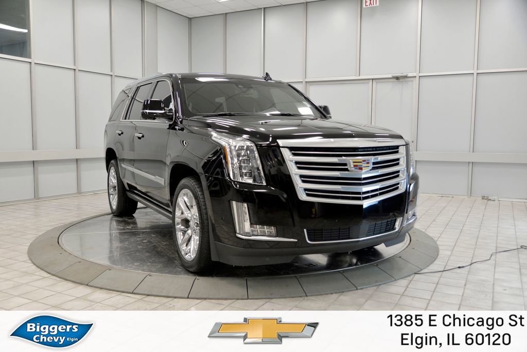 2018 Cadillac Escalade Platinum's photo