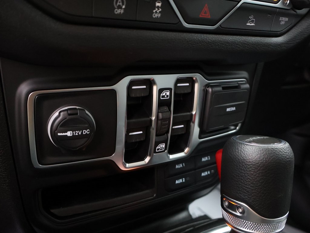 2025 Jeep Gladiator Sport S photo 33