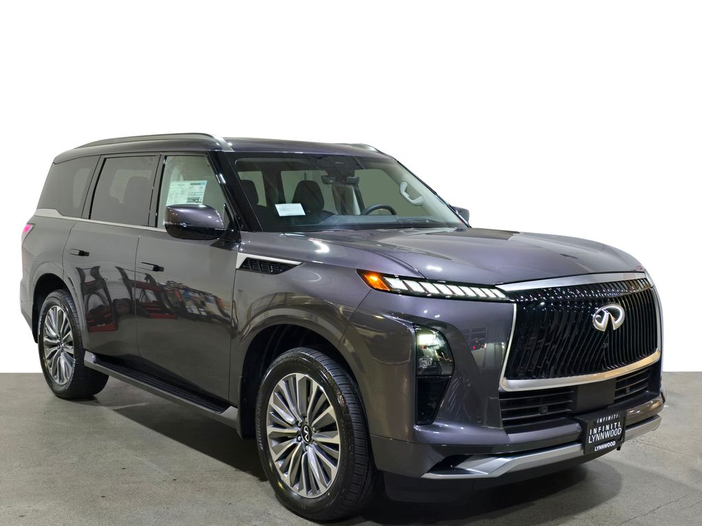 2025 Infiniti QX80 Luxe photo 3
