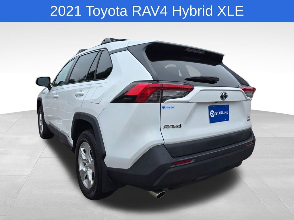 2021 Toyota RAV4 Hybrid XLE photo 4