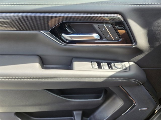 2025 Gmc Yukon photo 11
