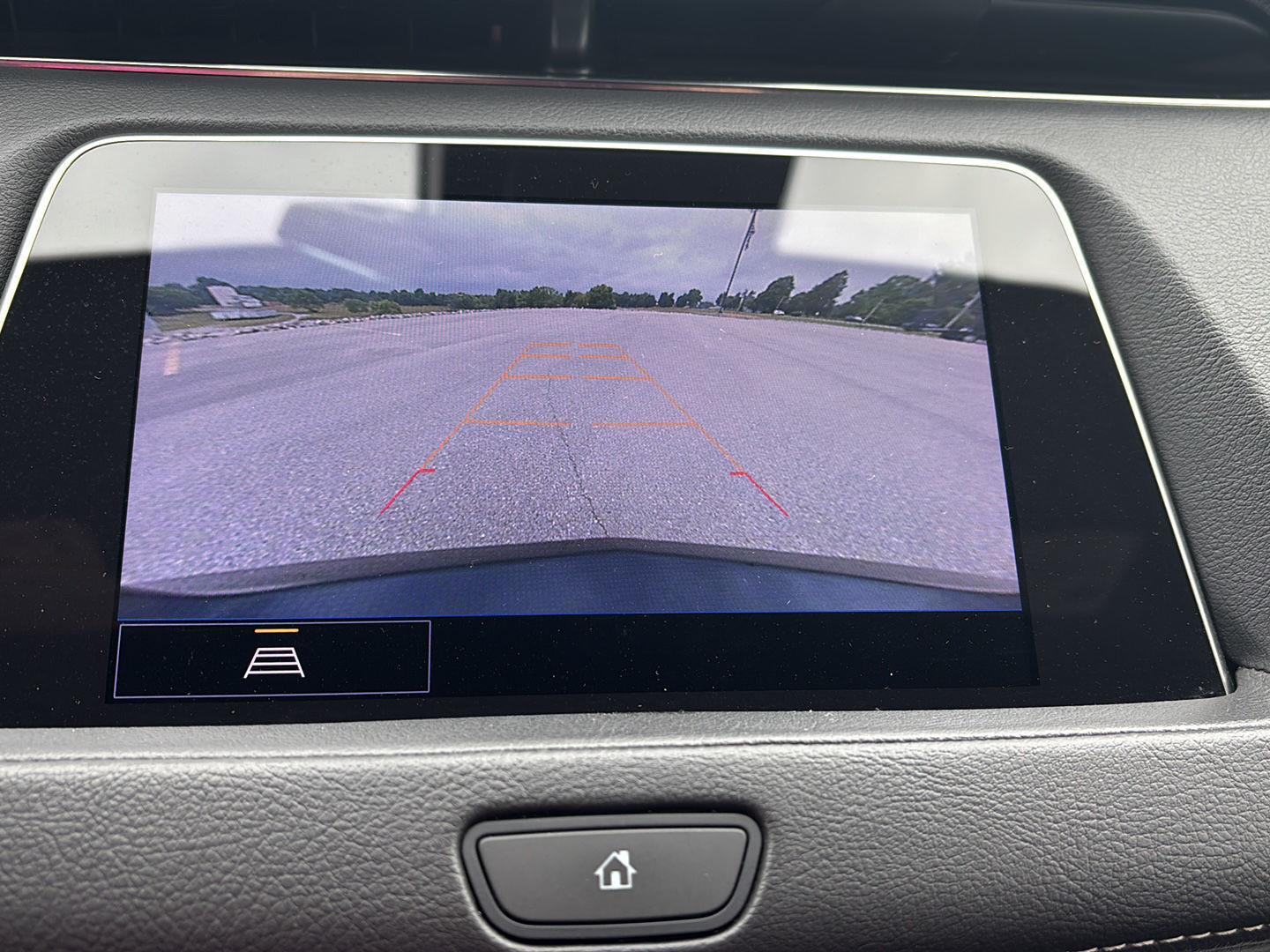 2022 Cadillac XT4 Premium Luxury photo 6